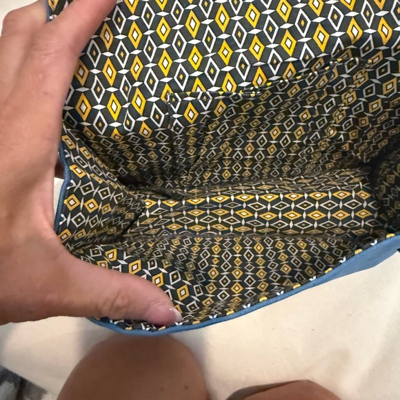 Gucci Sky Blue Beauty Pouch - Picture 4 of 6